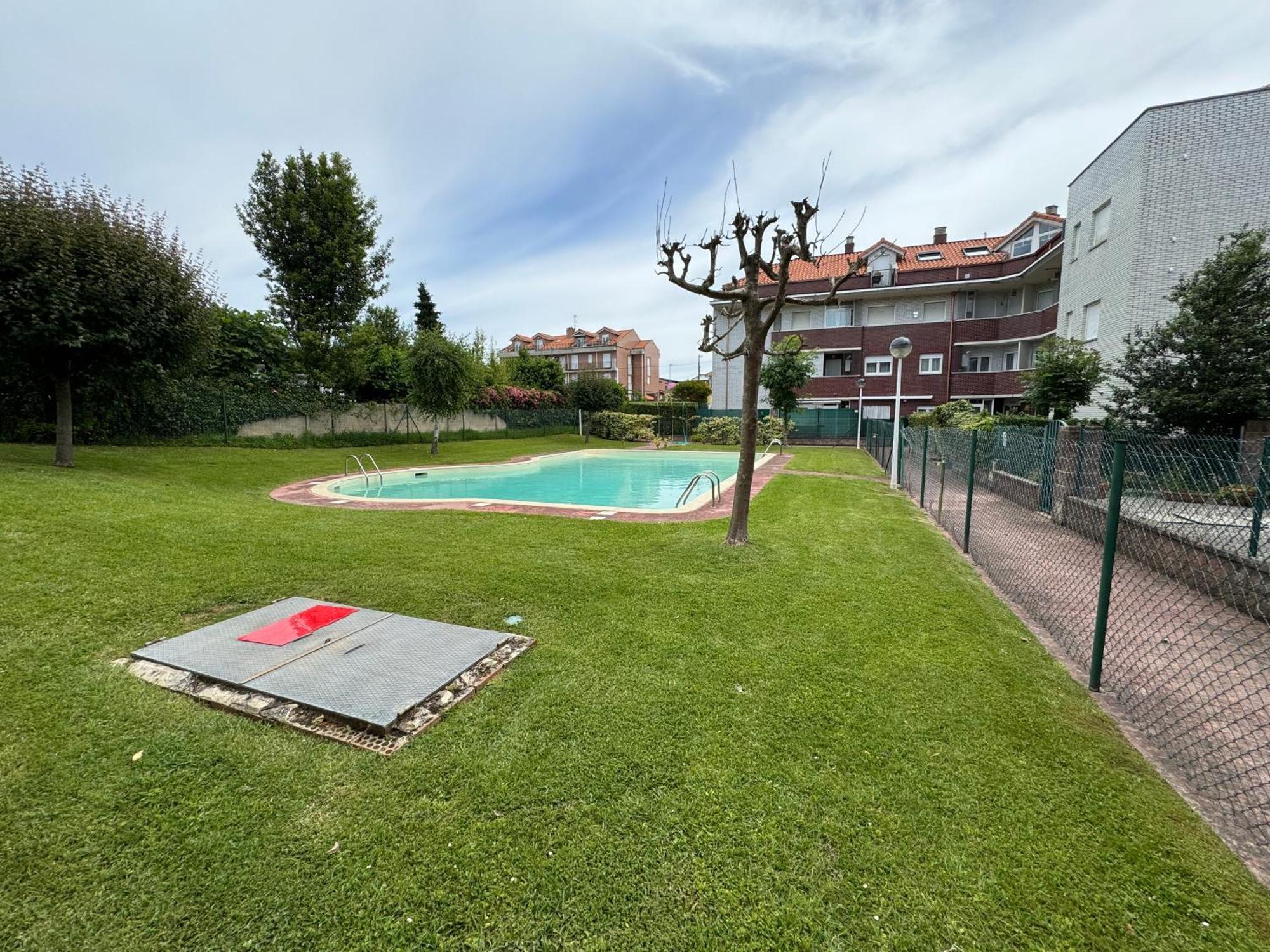 Garaje Y Piscina Comunitaria! Daire Suances Dış mekan fotoğraf